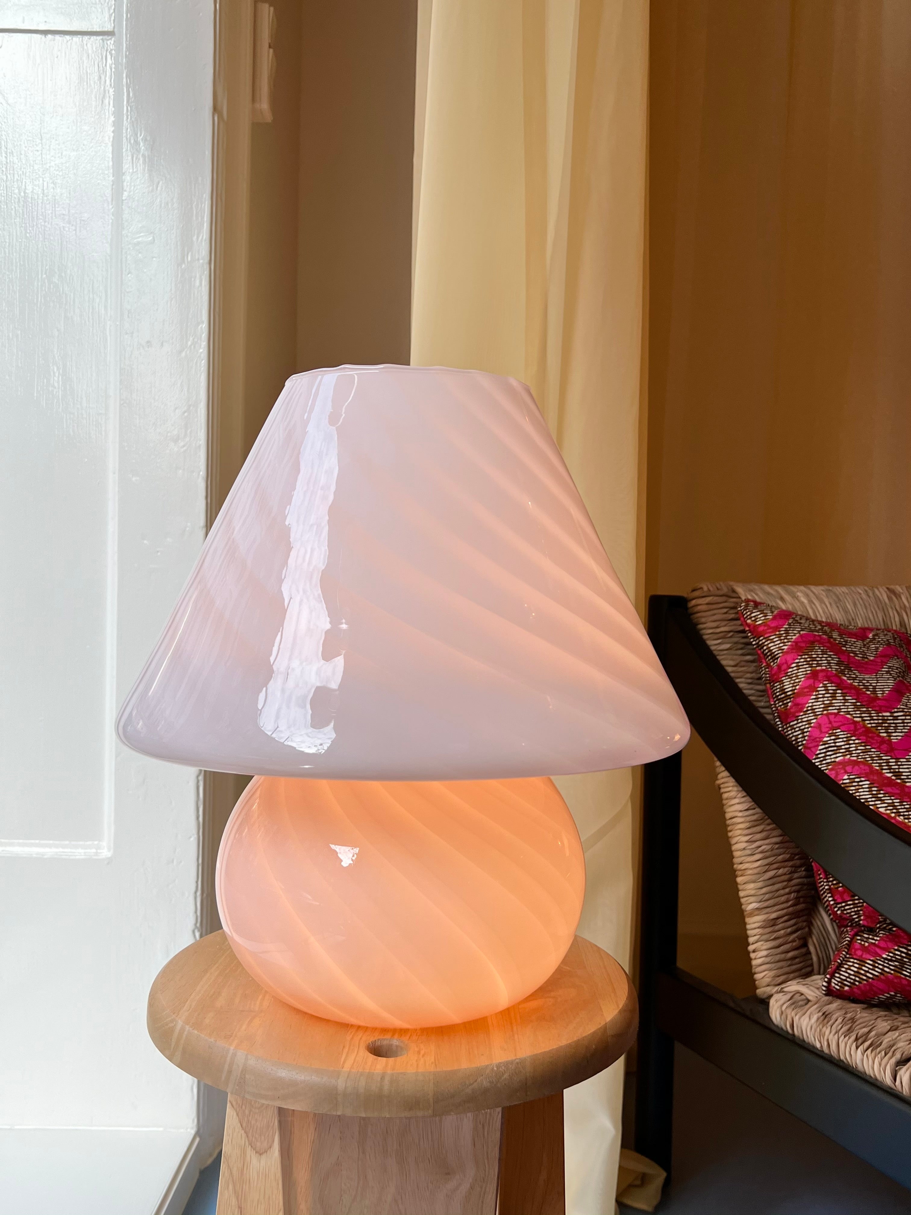 murano pink lamp