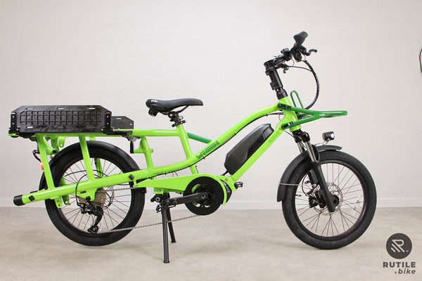 Vélo longtail électrique Yuba Fastrack vert