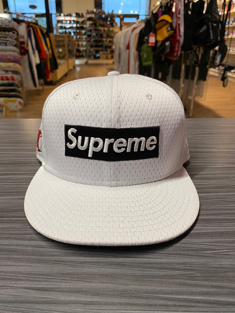 Supreme New Era Mesh Box Logo Cap 