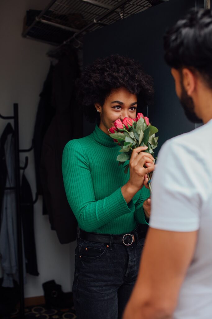 how to buy jewelry for your girlfriend 