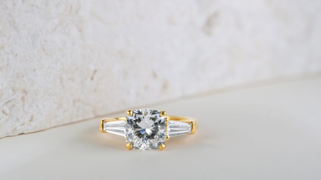 art deco engagement ring style