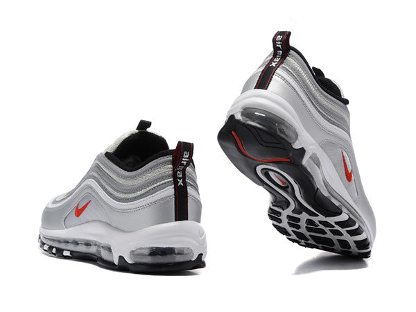 Photo des sneakers Nike Air Max 97 grises OG