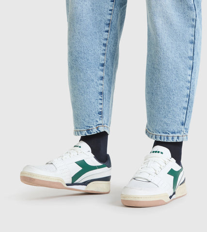 Photo d'une paire de Davis Leather par Diadora basket tendance