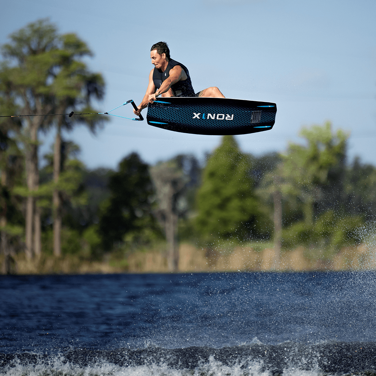 RONIX ロニックス ウェイクボード セット District 134cm 農相支援の