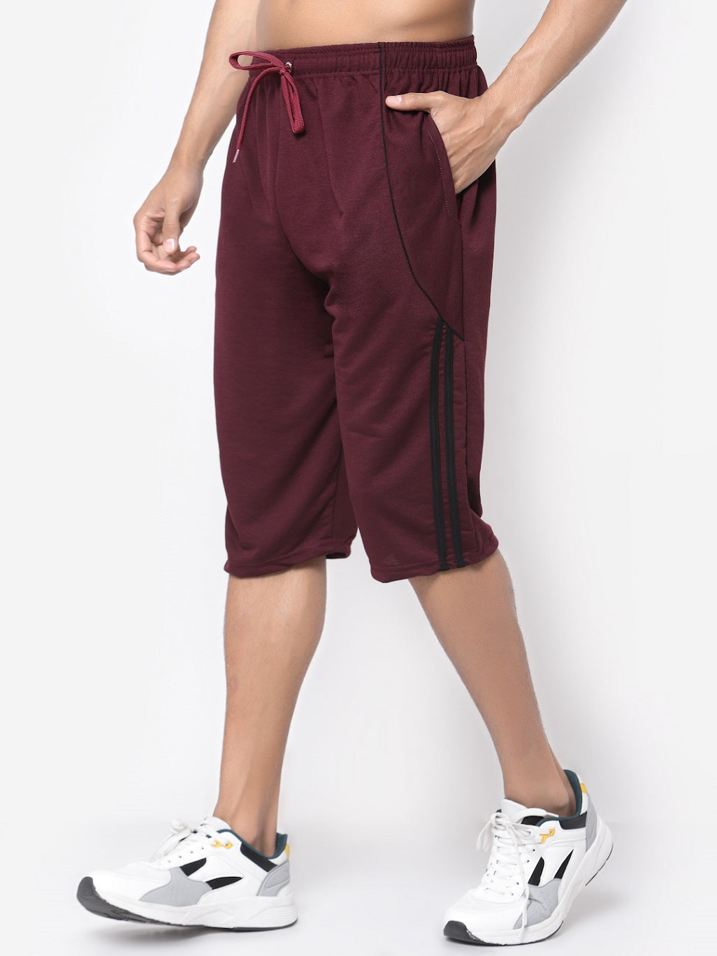 Solid Regular Fit Men Capri Shorts at Rs 140/piece in Tiruppur