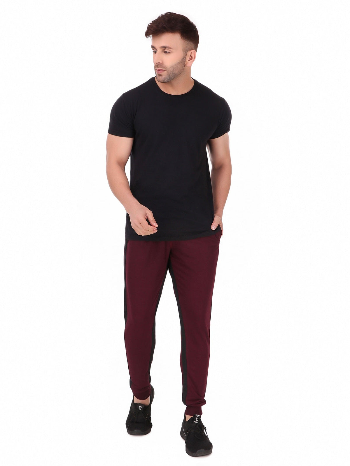Black Solid Full Length Casual Men Regular Fit Jogger Pants - Selling Fast  at Pantaloons.com