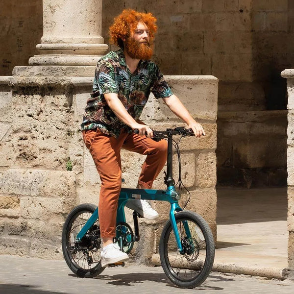 Balade de printemps après entretien - Homme sur Fiido X