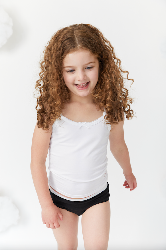 Feathers Girls Solid White Snug Fit Tagless Briefs Underwear - 100