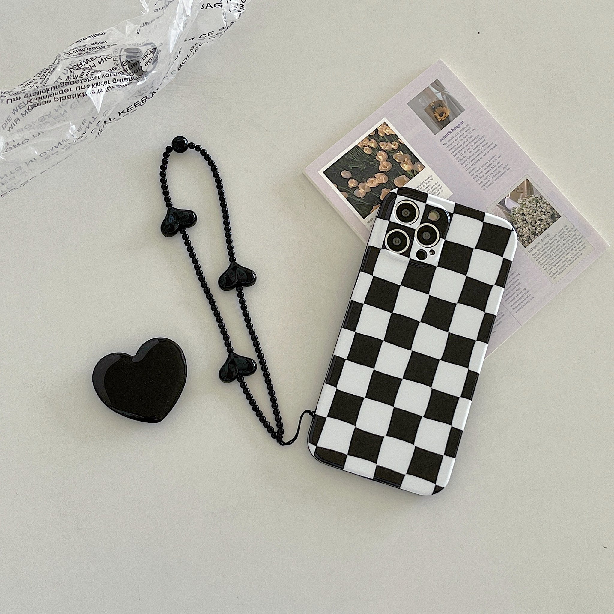 Gothic Hearts Phone Charm -  – CREAMCY