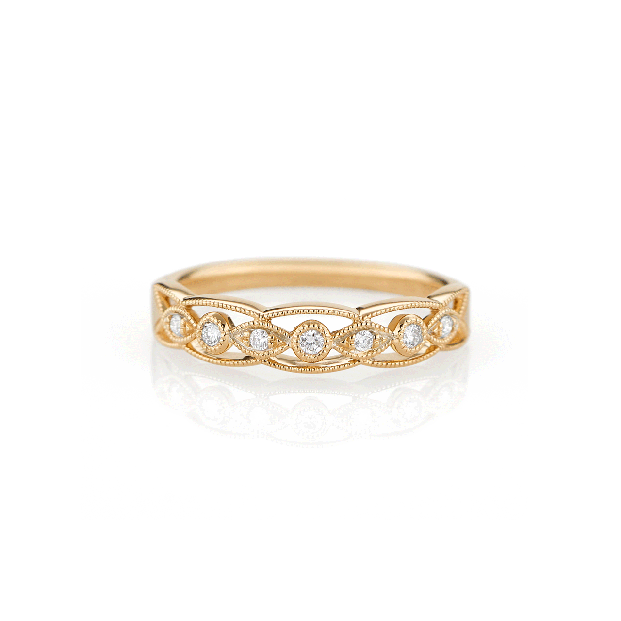 Heritage 18K Gold and .08CT Diamond Band