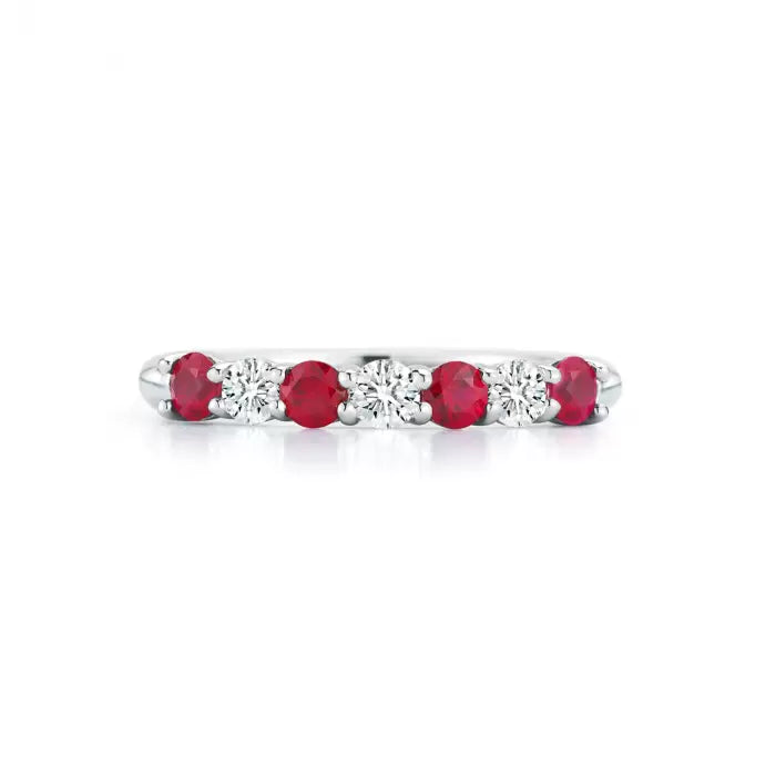 Ring with rubies