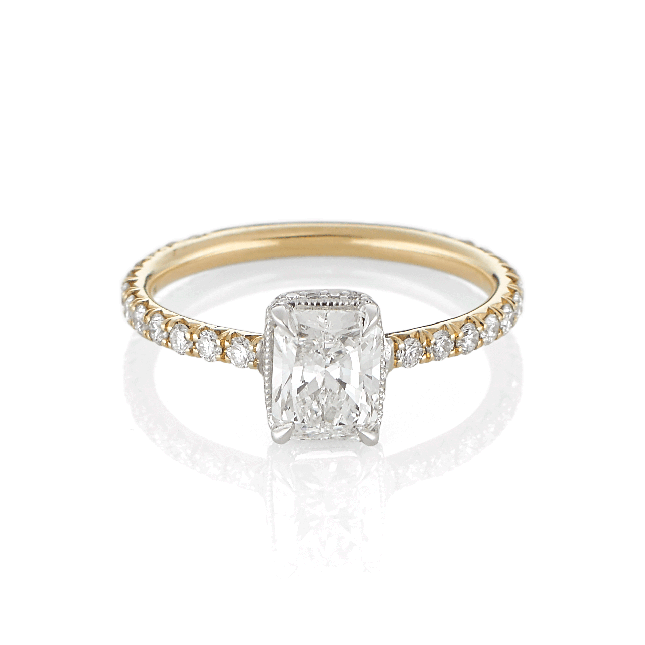 18K Gold And Radiant Cut Diamond Engagement Ring