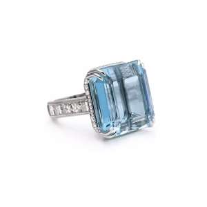 JBGRG1511 Private Reserve Aquamarine and Diamond Ring