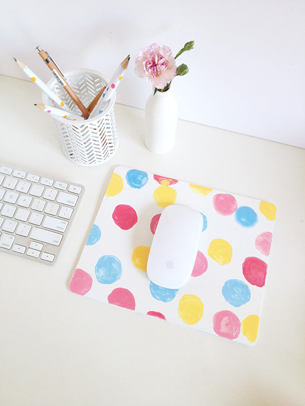 DIY confetti/polka dot mouse pad