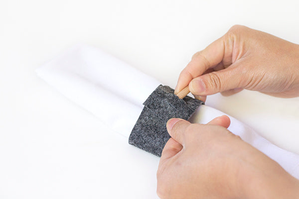 DIY dowel and felt napkin rings