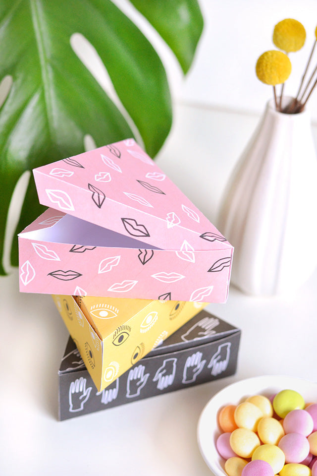 DIY eye, lips and hand gift boxes