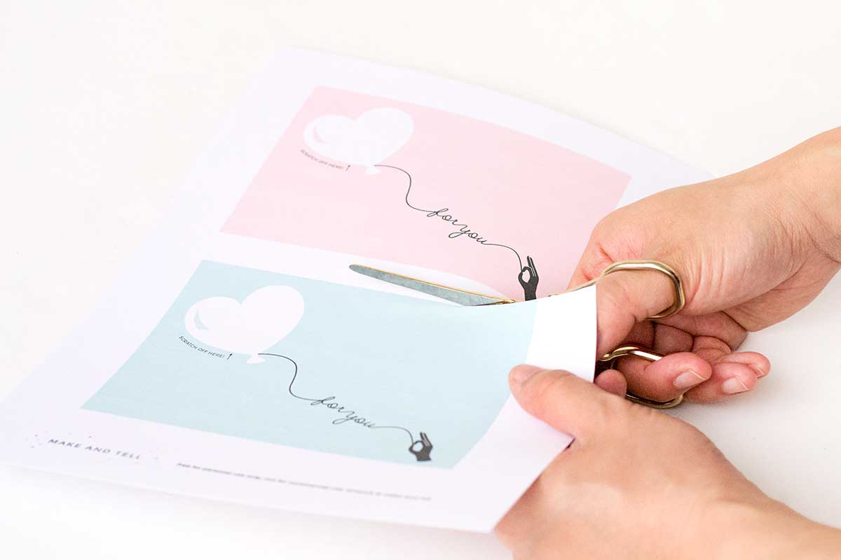 Heart balloon scratch off greeting card DIY - with free printable!