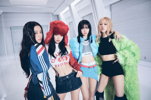 K-pop girl group Blackpink from their "Shut Down" era. 