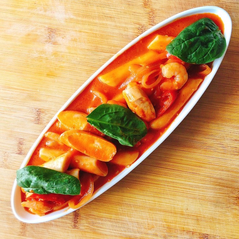 Rose Ttteokbokki