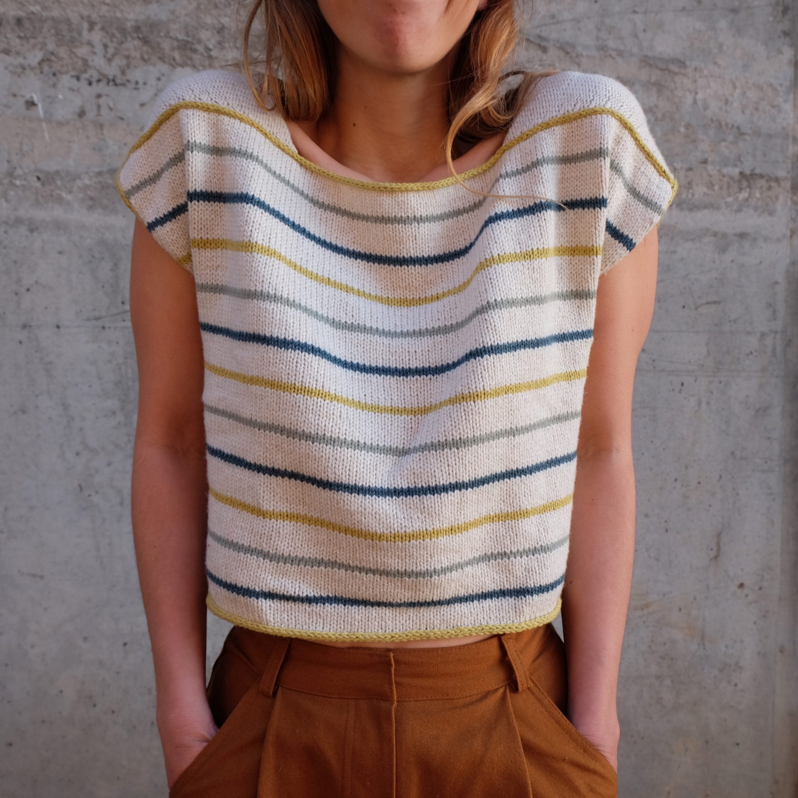 Smooth Sailing Tee in The Fibre Co yarn, Luma.