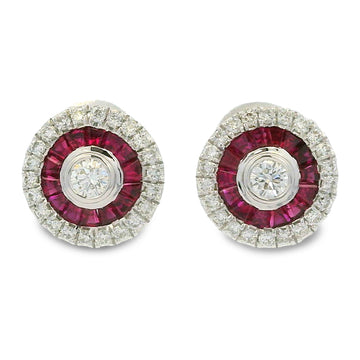 red-earrings.jpg__PID:0780e61e-cb23-4d9f-ae2d-496c18fda6ab