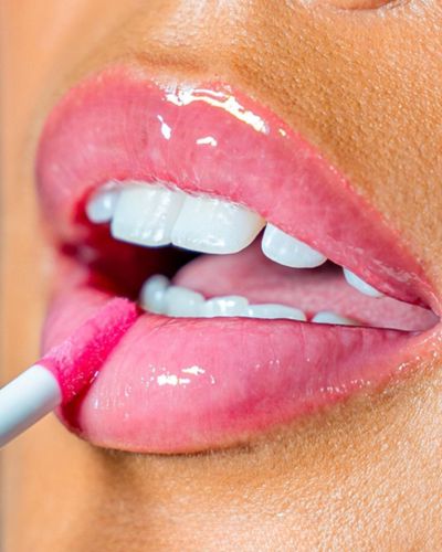 Labios estilo coquette con Lipojen labial voluminizador