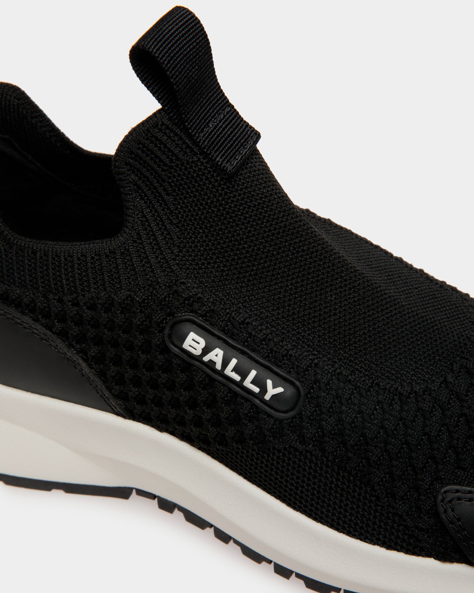 Outline | Sneaker für Damen aus schwarzem Strickgewebe | Bally | Still Life Detail
