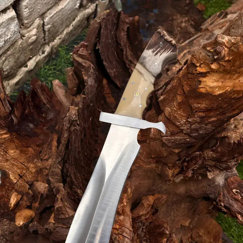 Handmade forged D2 Steel Hunting bowie Knife - crocodile dundee knife With Guard & Stag Horn Handle - Image 5