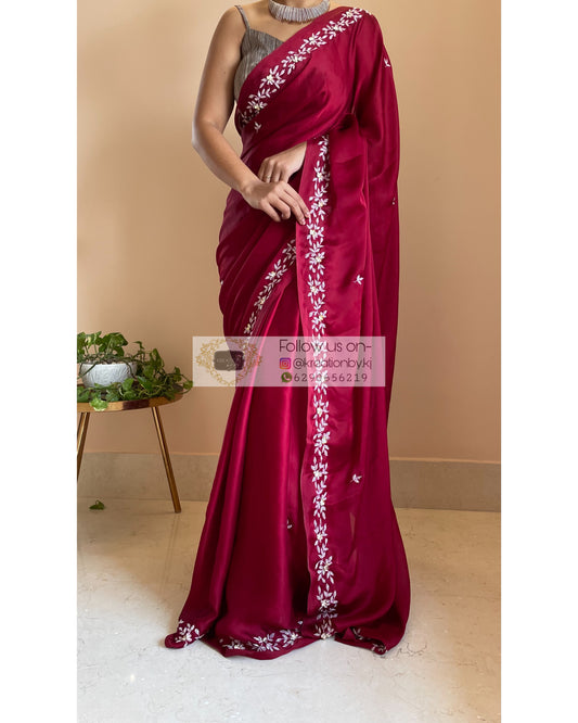 2023 New Beautiful Maroon Sarees, MARROON Saree Collections, Latest NEW  LOOK sarees - YouTube