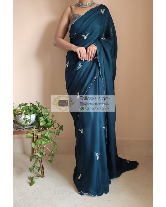 Buy Stylish Blue Saree With Black Blouse | keerramnx