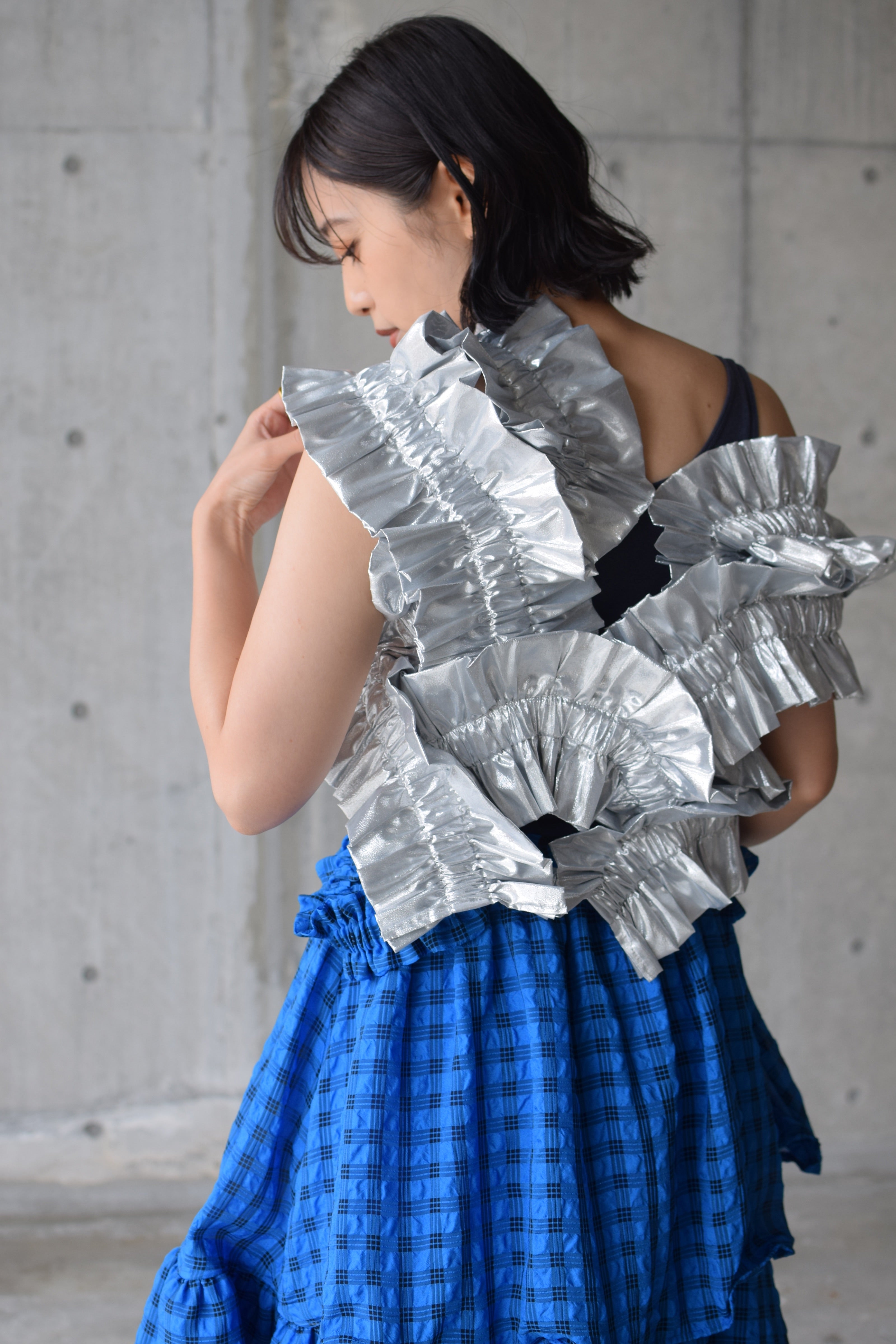 オールノット houga kiki frill skirt silver - 通販 - linnke.com.br