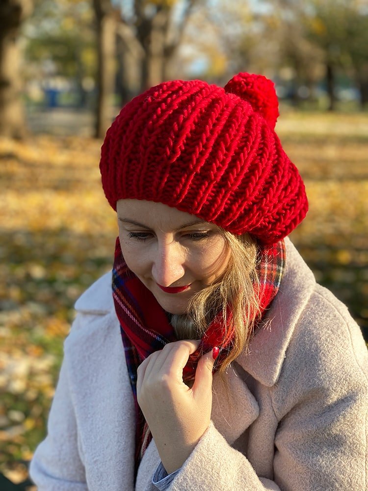 red knitted beret