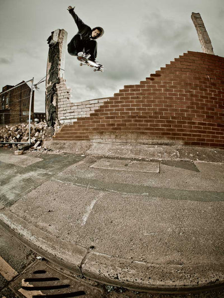 Wallie Stalefish Chris Barrett