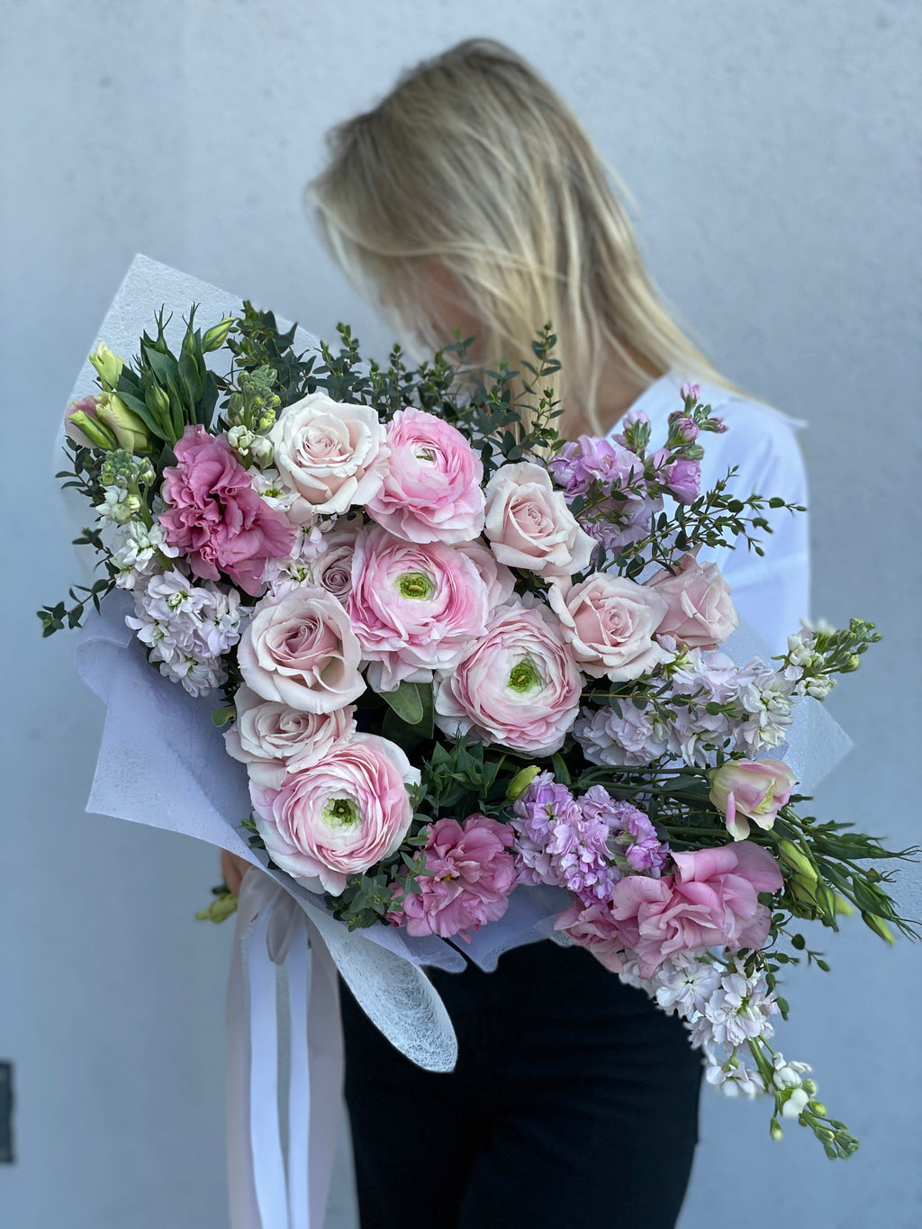 lisianthus bouquet