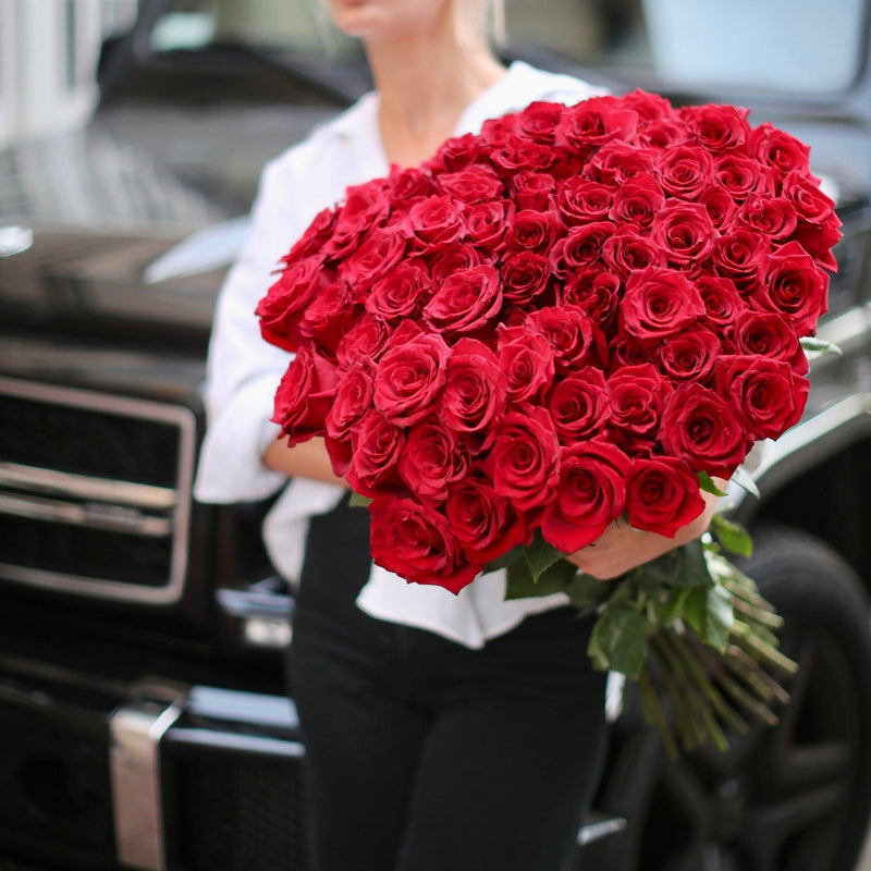 Buy Red Roses Bouquet | Los Angeles Flower Delivery – Kiss & Roses
