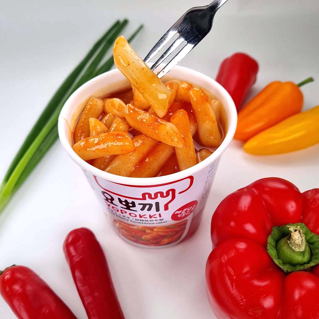 Sweet & Mild Spicy Tteokbokki Cup