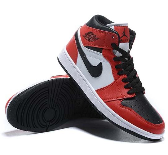 Nike Air Jordan 1 High OG AJ1 High Top Sports Running Shoes Versatile Casual Basketball Shoes Sneake