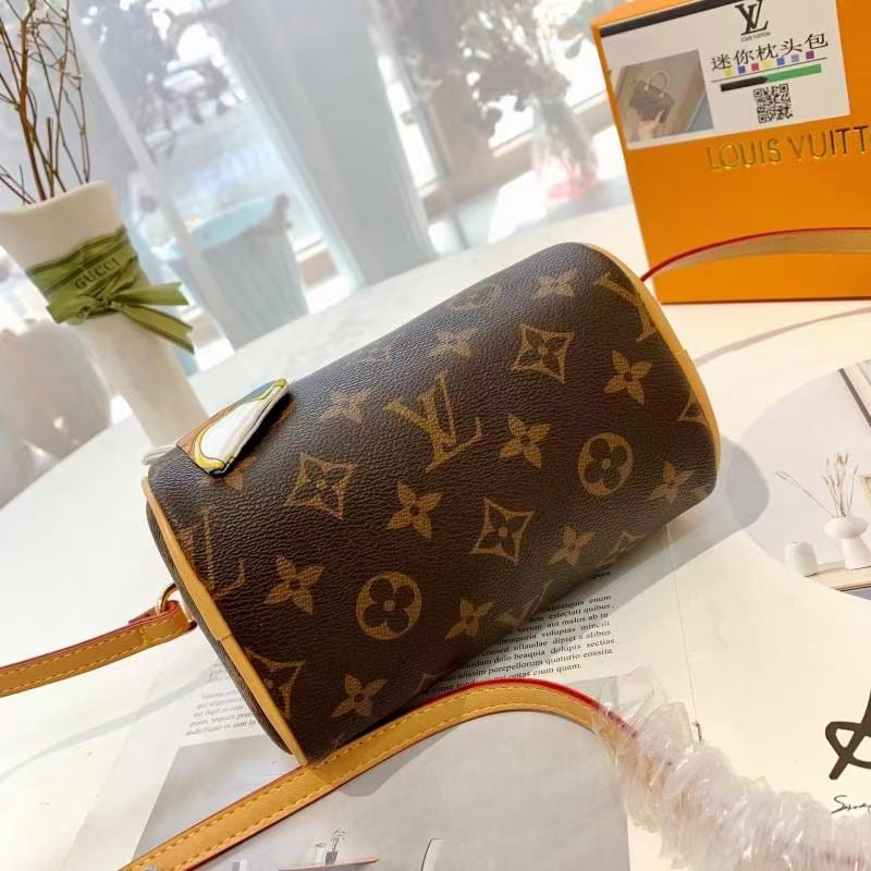Louis Vuitton Speedy Limited Edition Shoulder Bag in Damier Weave with  Leather