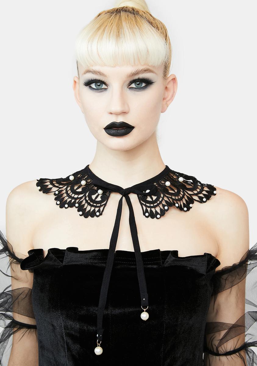 Lace String Tie Pearl Decal Collar – Dolls Kill