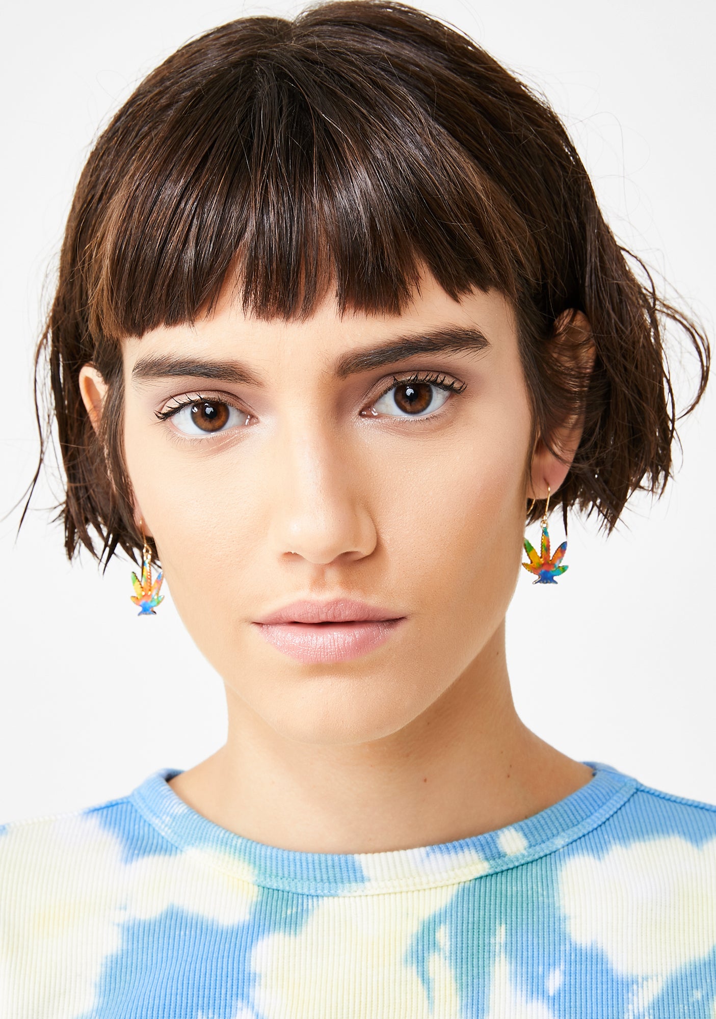 Stay Trippin' Leaf Earrings – Dolls Kill