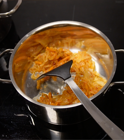 Kimchi in pot