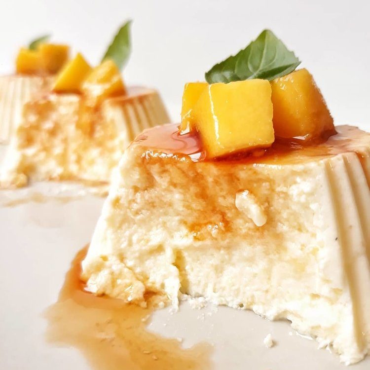 FLAN DE MANGO