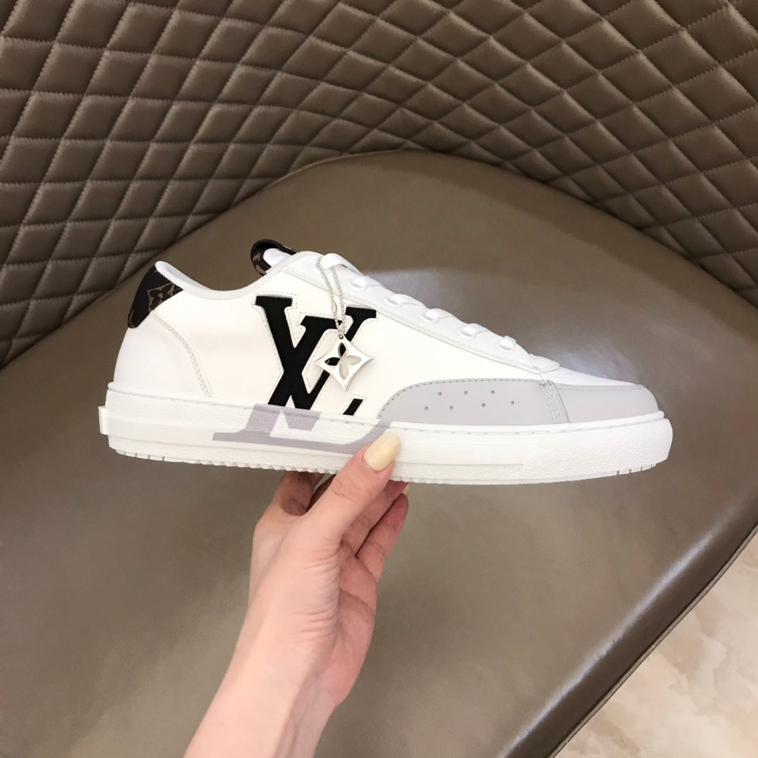 Louis Vuitton LV Fashion Casual Shoes Comfortable Breathable Sneakers Soft Bottom Low-top Sneakers T