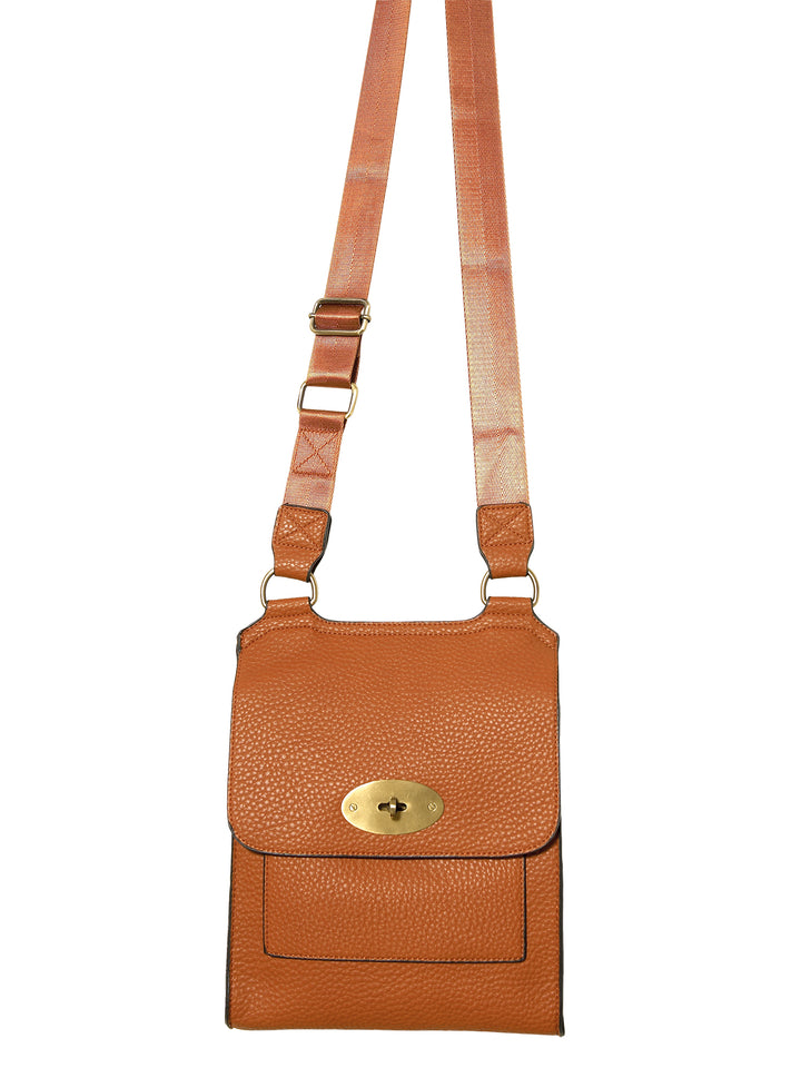 Taske m. rem fra Trisar - cognac