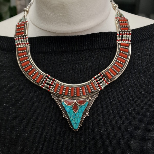 Tribal Turquoise And Coral Necklace at Rs 1250/piece in Surat | ID:  27605703030