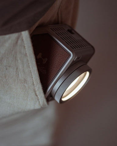 Portable light for photography