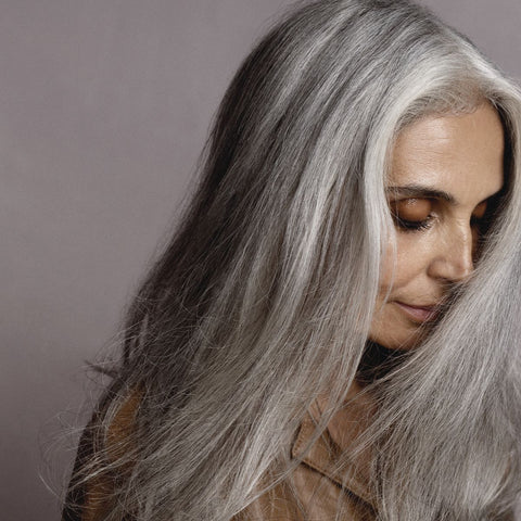 grey hair 