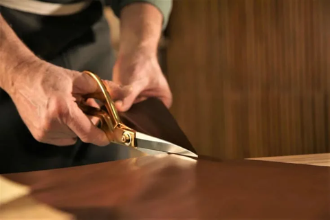 Top 10 Tools for Amateur and Pro Leatherworkers