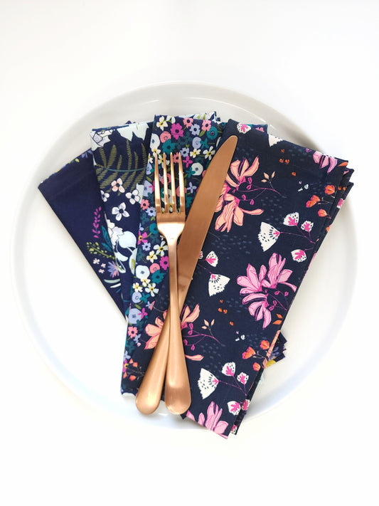 Navy Blue Floral Cloth Napkins, Set of 5 Cloth Napkins – 90 West