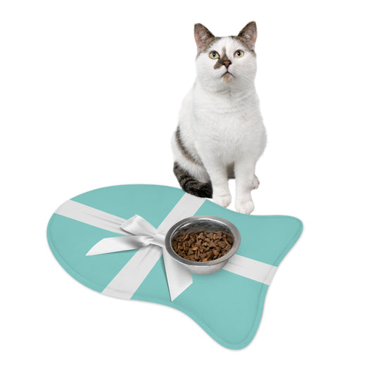 Personalized Little Blue Box Pet Mat - Pet Feeding Mats - Pet Name and –  KaylanMarieDesigns